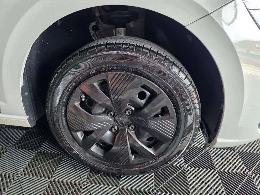 VOLKSWAGEN Polo Hatch - Foto