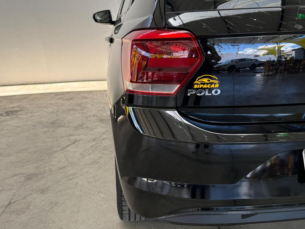 VOLKSWAGEN Polo Hatch - Foto