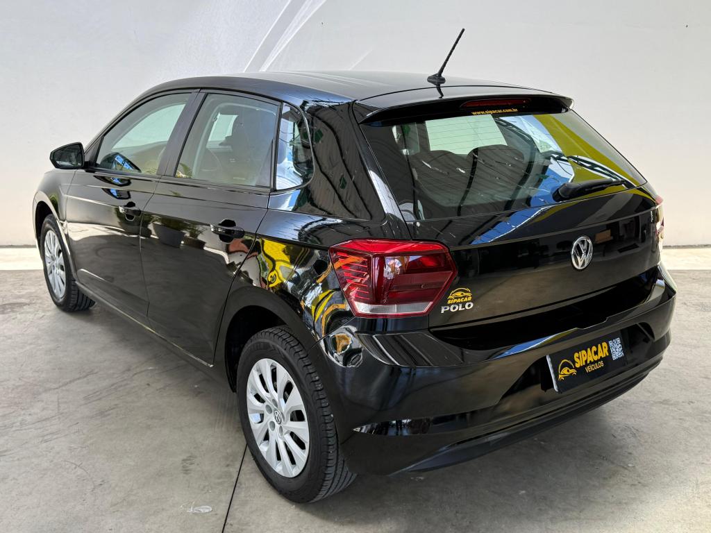 VOLKSWAGEN Polo Hatch - Foto