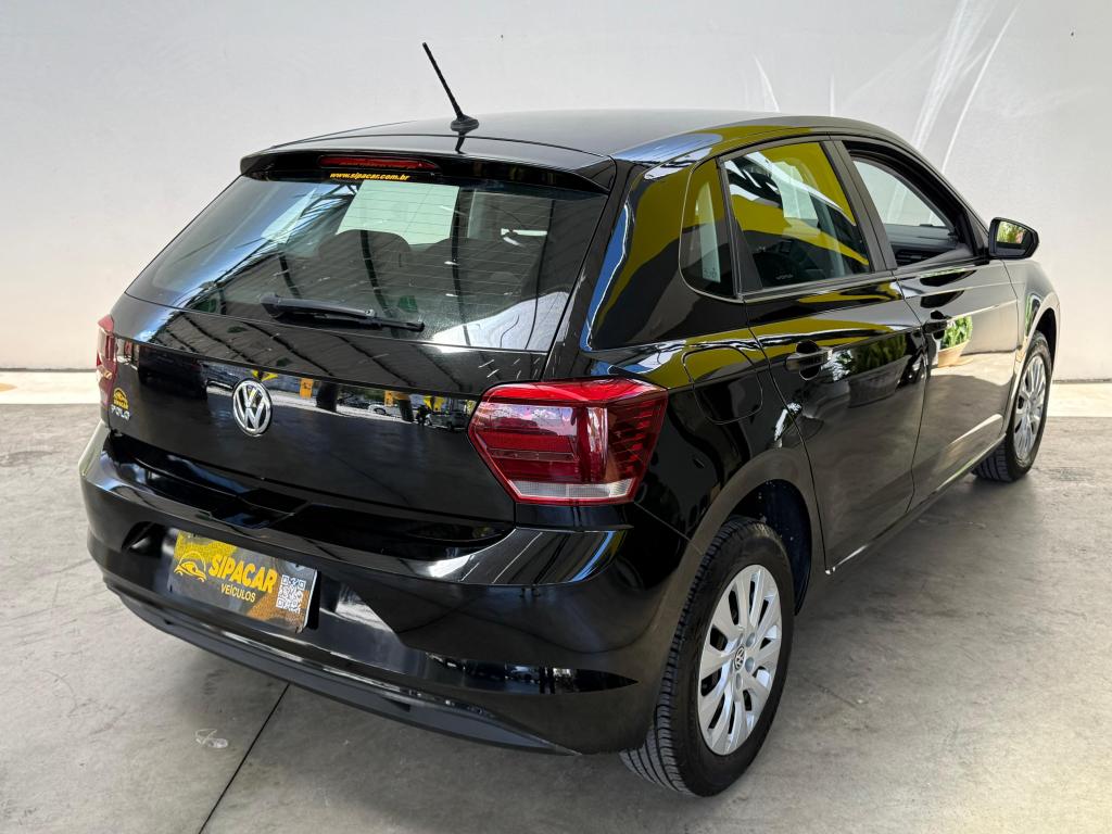 VOLKSWAGEN Polo Hatch - Foto