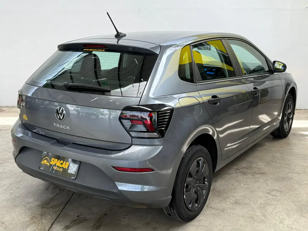 VOLKSWAGEN Polo Hatch - Foto
