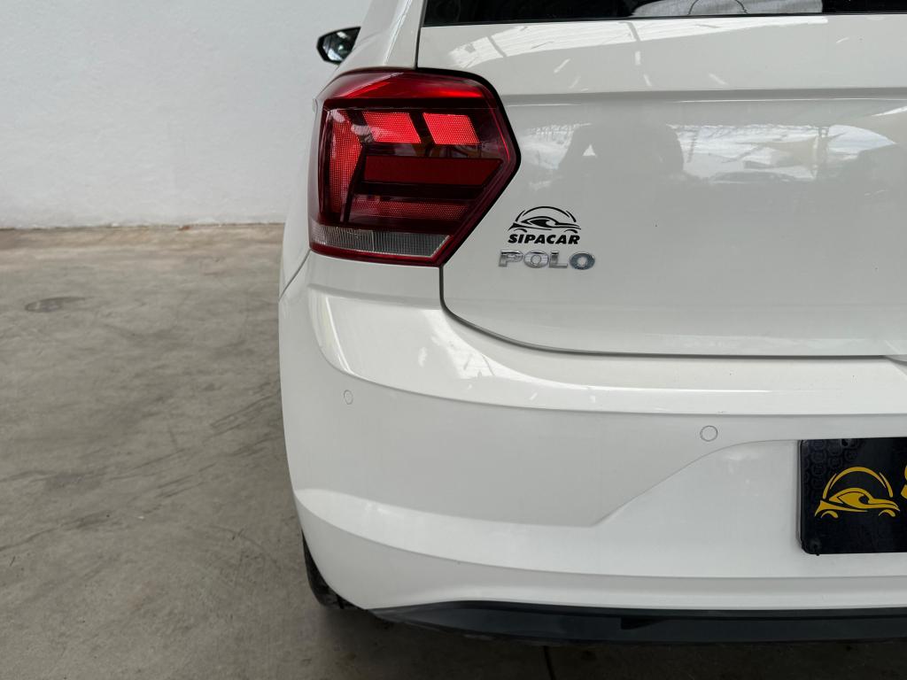 VOLKSWAGEN Polo Hatch - Foto