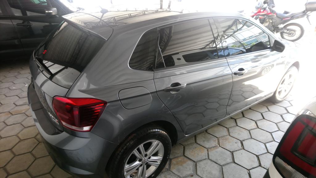 VOLKSWAGEN Polo Hatch - Foto