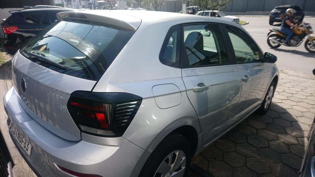 VOLKSWAGEN Polo Hatch - Foto
