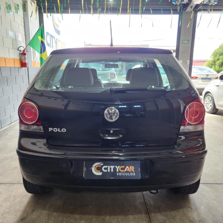 VOLKSWAGEN Polo Hatch - Foto