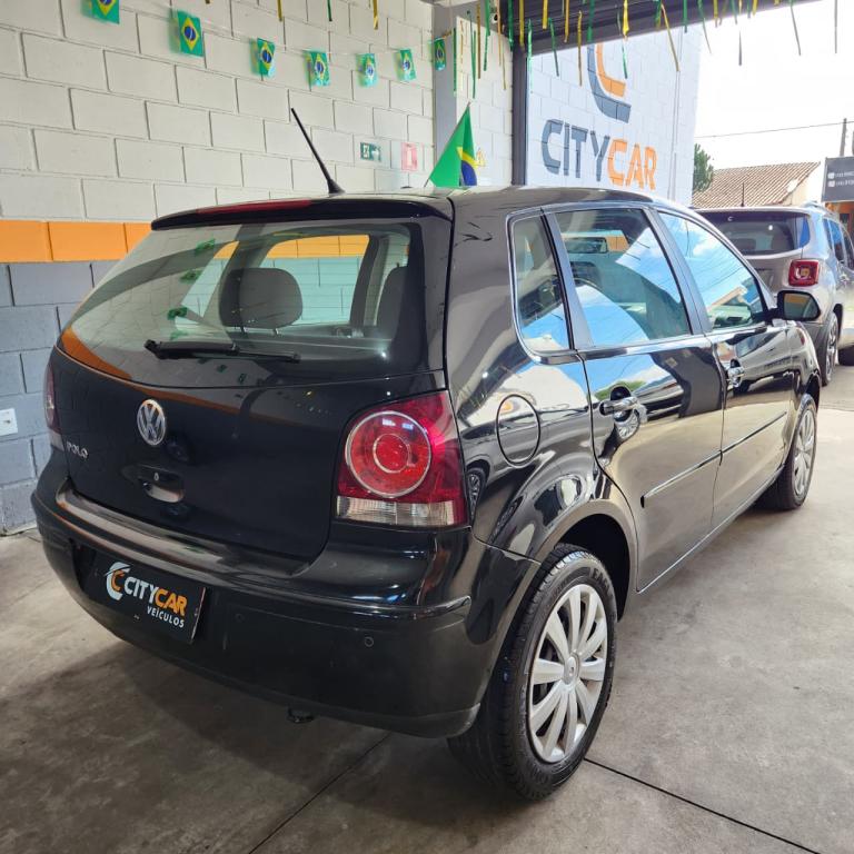 VOLKSWAGEN Polo Hatch - Foto