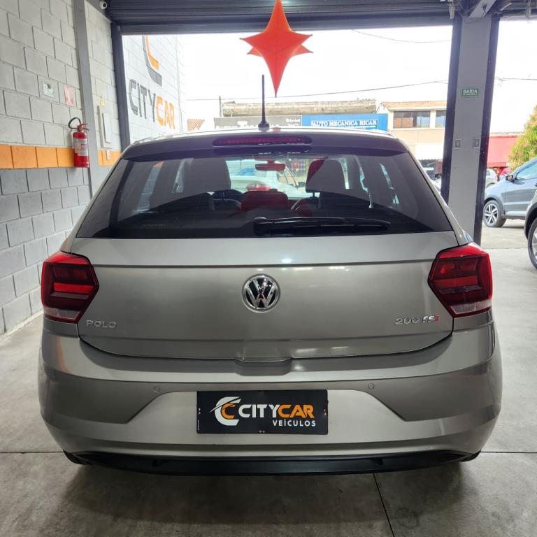VOLKSWAGEN Polo Hatch - Foto