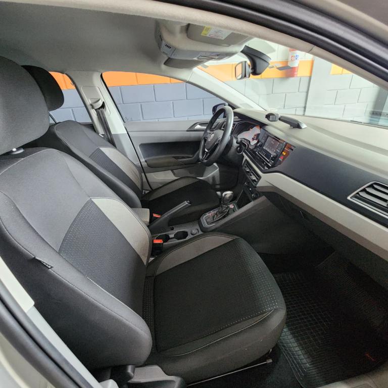 VOLKSWAGEN Polo Hatch - Foto