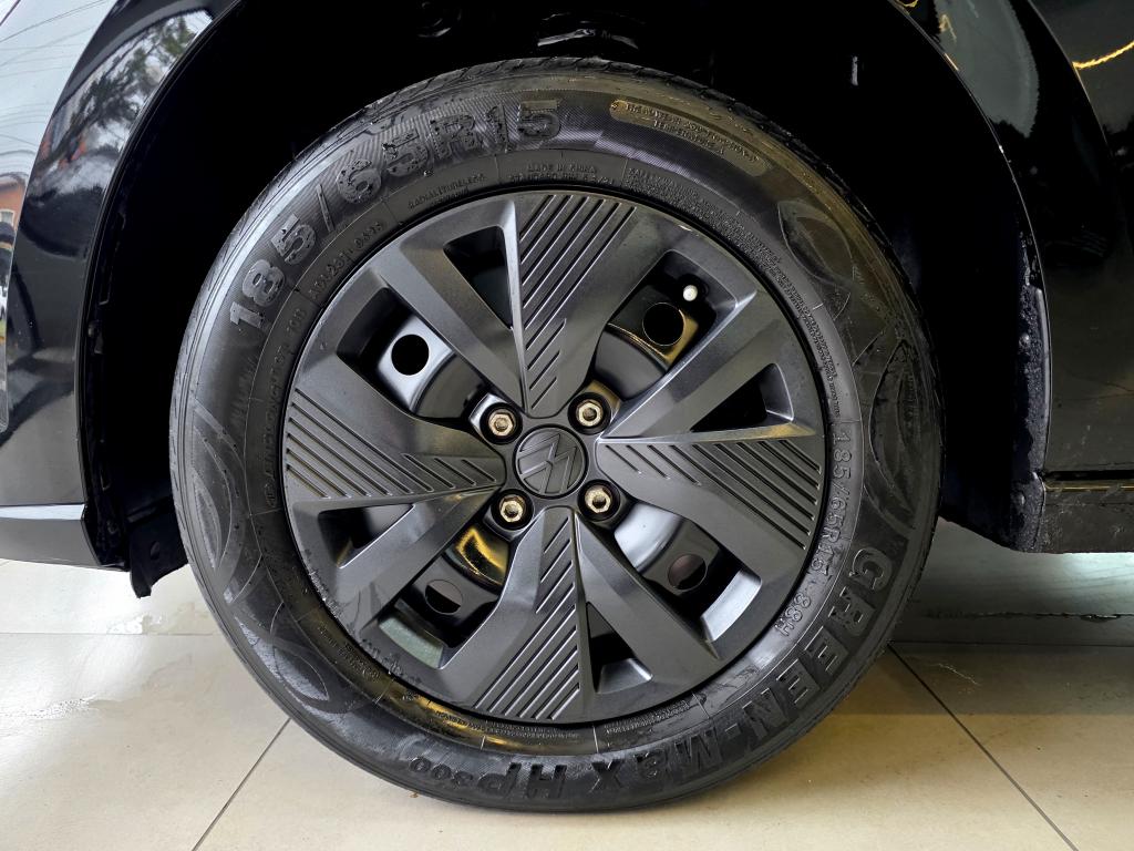VOLKSWAGEN Polo Hatch - Foto