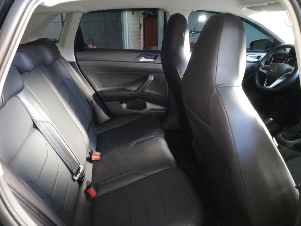 VOLKSWAGEN Polo Hatch - Foto