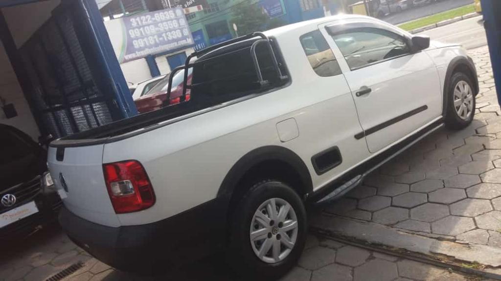 VOLKSWAGEN Saveiro - Foto