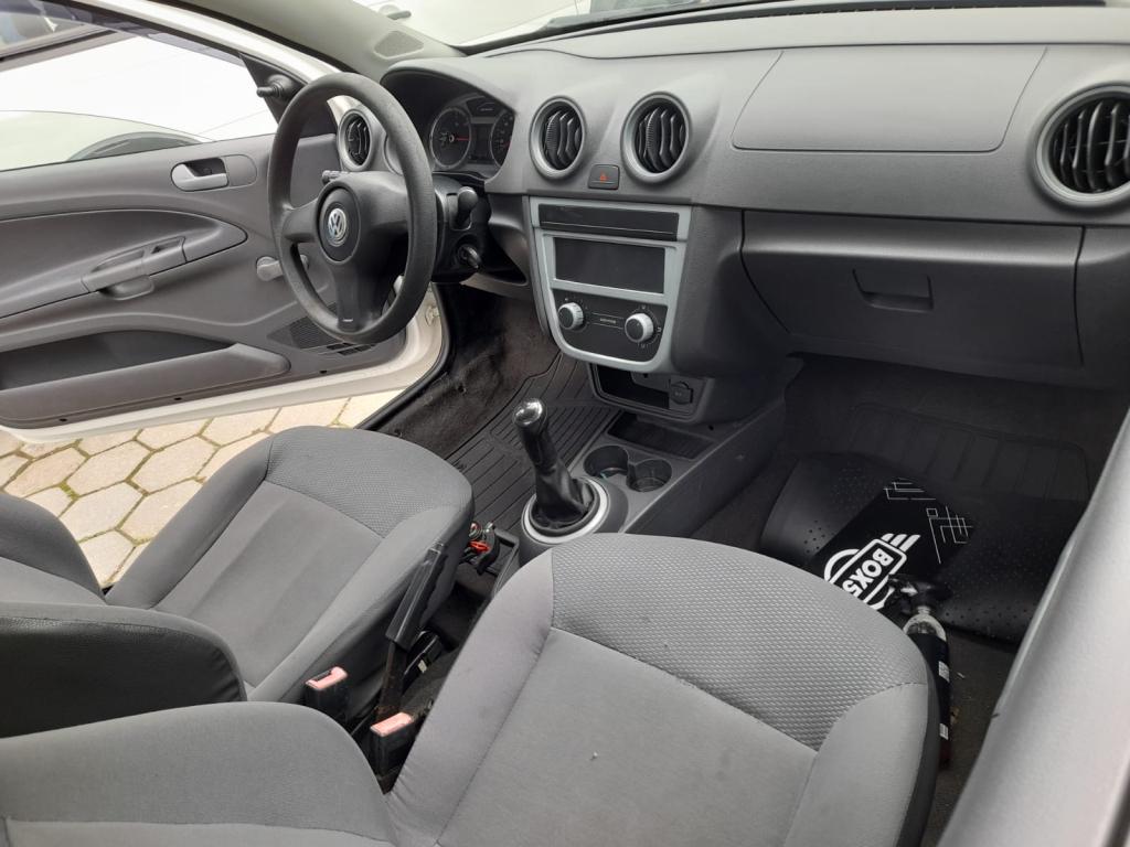 VOLKSWAGEN Saveiro - Foto