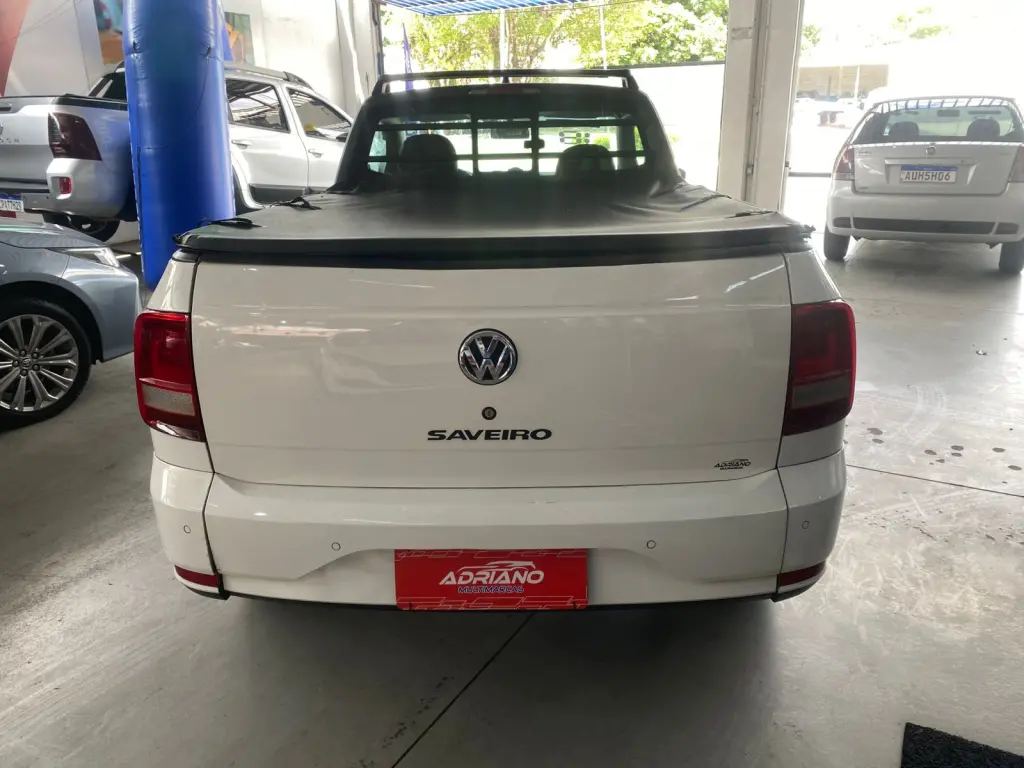 VOLKSWAGEN Saveiro - Foto