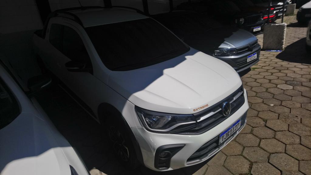 VOLKSWAGEN Saveiro - Foto