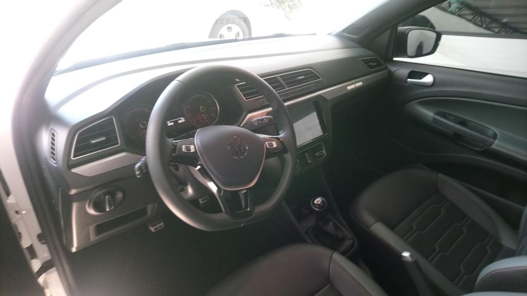 VOLKSWAGEN Saveiro - Foto