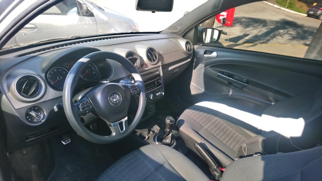 VOLKSWAGEN Saveiro - Foto