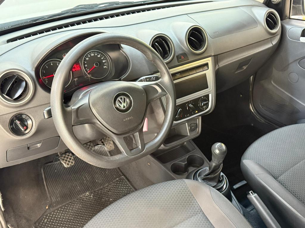 VOLKSWAGEN Saveiro - Foto