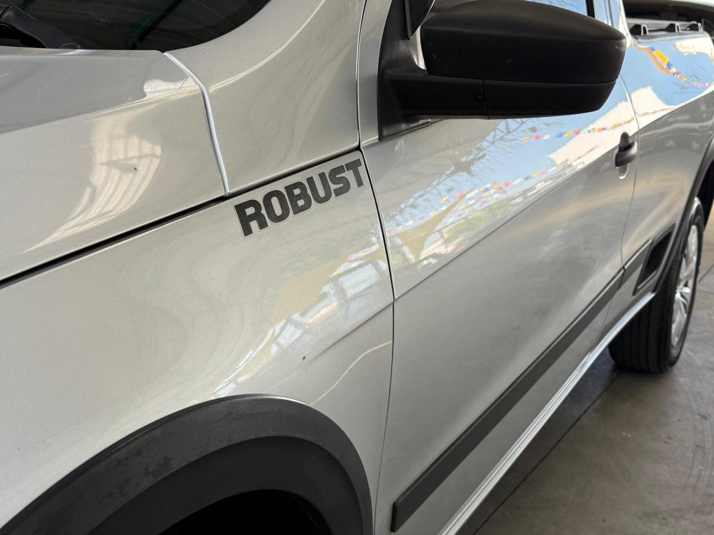 VOLKSWAGEN Saveiro - Foto