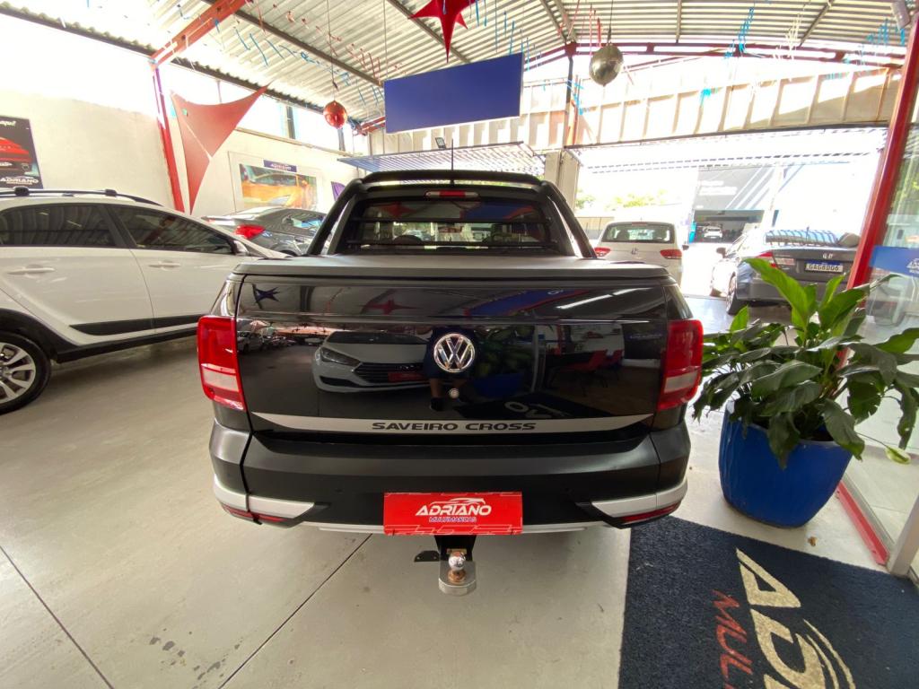 VOLKSWAGEN Saveiro - Foto