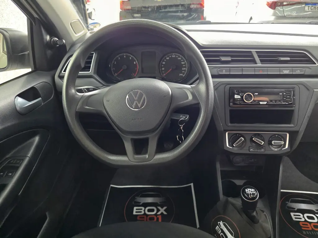 VOLKSWAGEN Saveiro - Foto