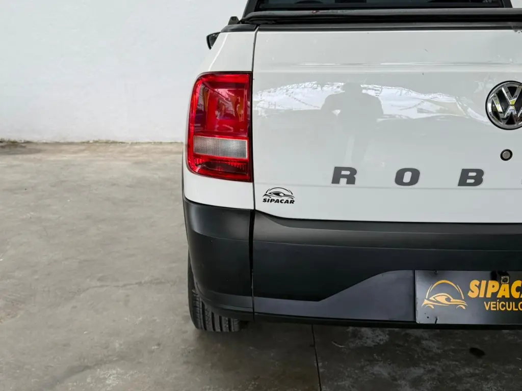 VOLKSWAGEN Saveiro - Foto