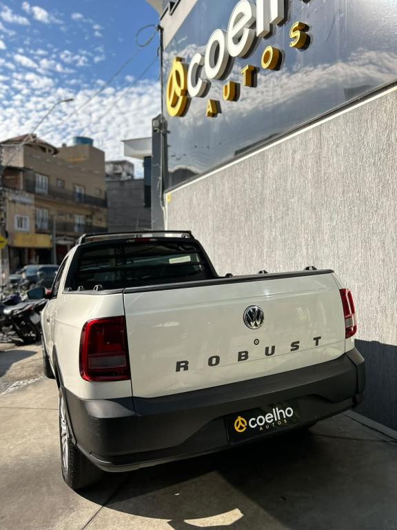 VOLKSWAGEN Saveiro - Foto