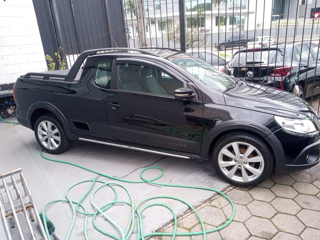VOLKSWAGEN Saveiro - Foto
