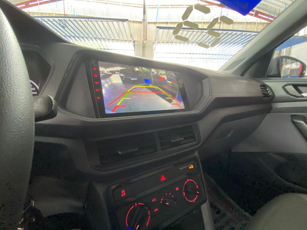 VOLKSWAGEN T-Cross - Foto