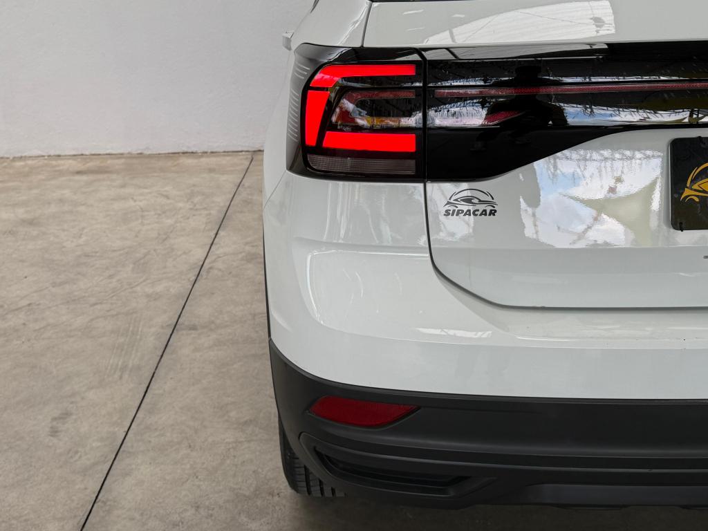 VOLKSWAGEN T-Cross - Foto