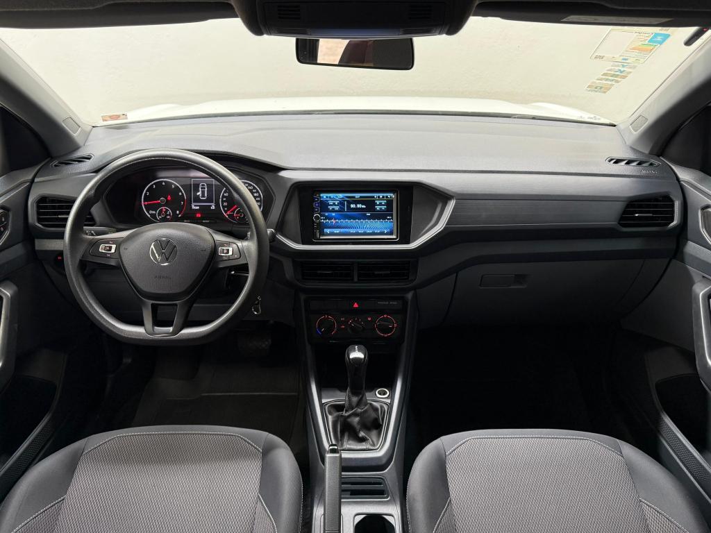 VOLKSWAGEN T-Cross - Foto