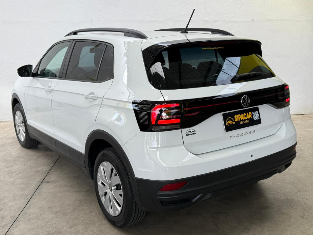 VOLKSWAGEN T-Cross - Foto