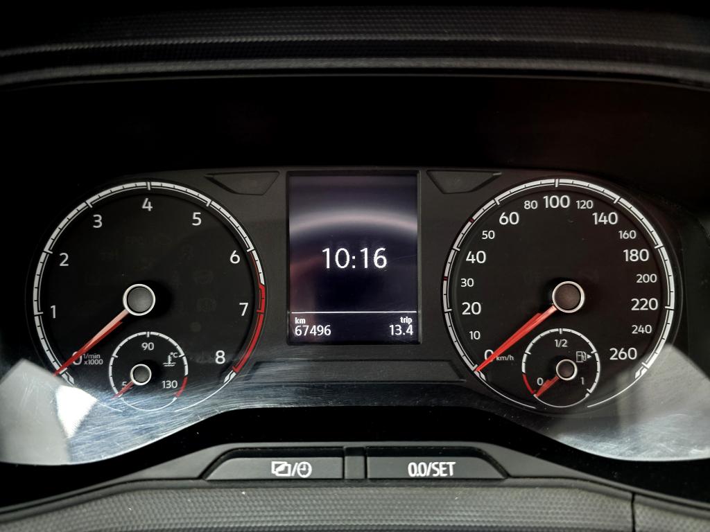 VOLKSWAGEN T-Cross - Foto