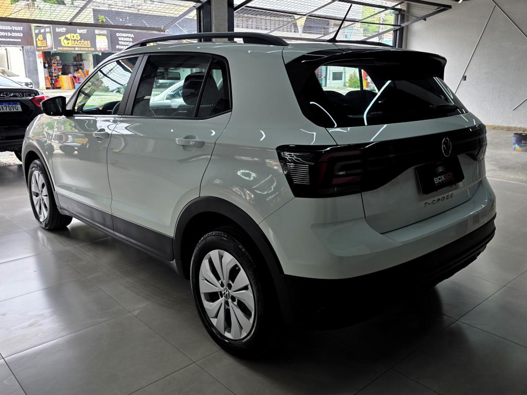 VOLKSWAGEN T-Cross - Foto