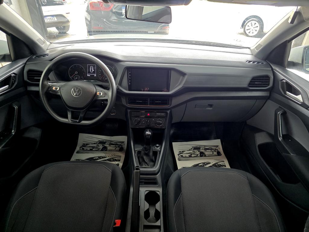 VOLKSWAGEN T-Cross - Foto