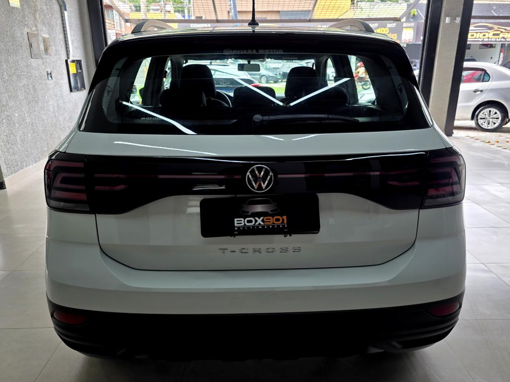 VOLKSWAGEN T-Cross - Foto