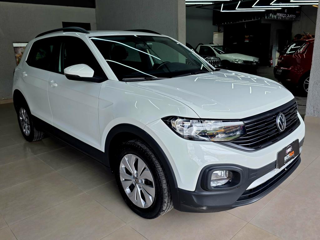 VOLKSWAGEN T-Cross - Foto