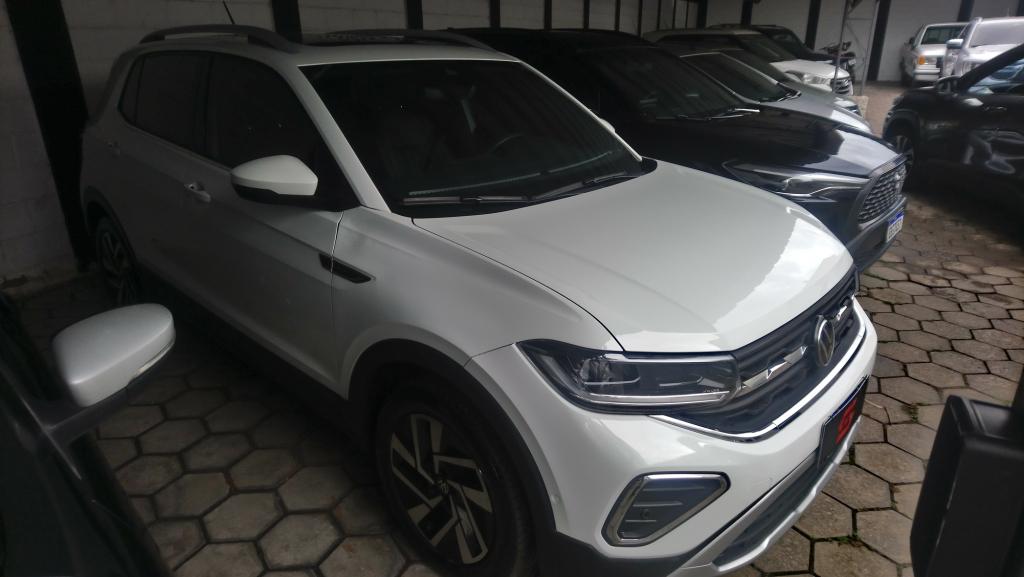 VOLKSWAGEN T-Cross - Foto