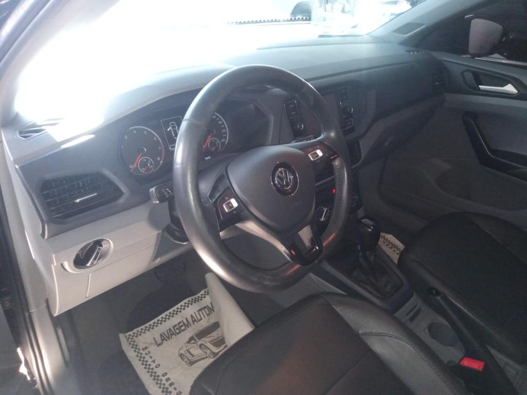 VOLKSWAGEN T-Cross - Foto