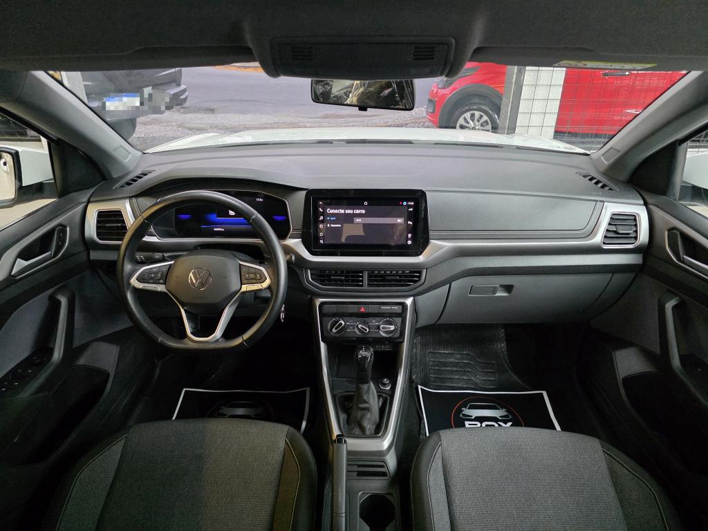 VOLKSWAGEN T-Cross - Foto