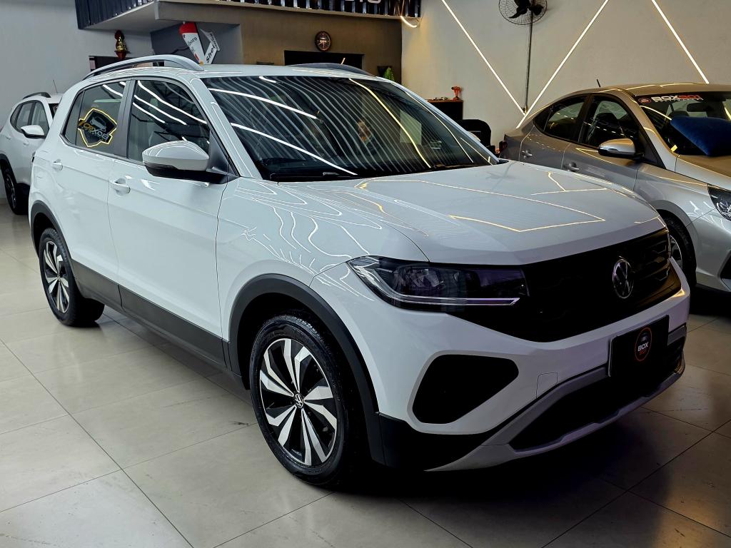 VOLKSWAGEN T-Cross - Foto