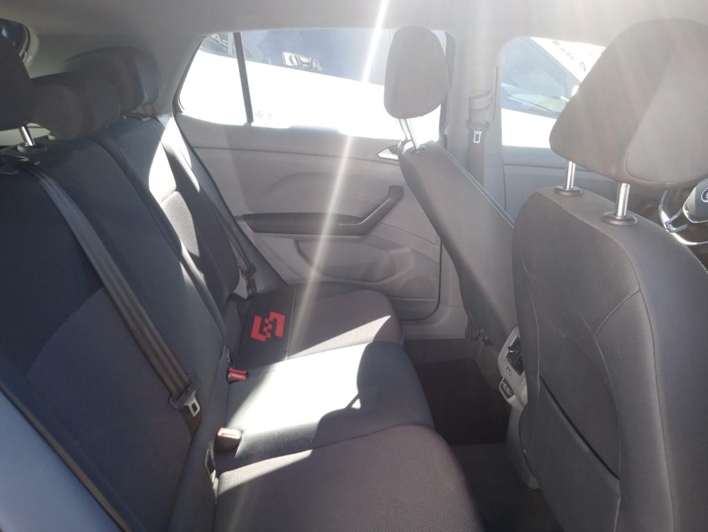 VOLKSWAGEN T-Cross - Foto