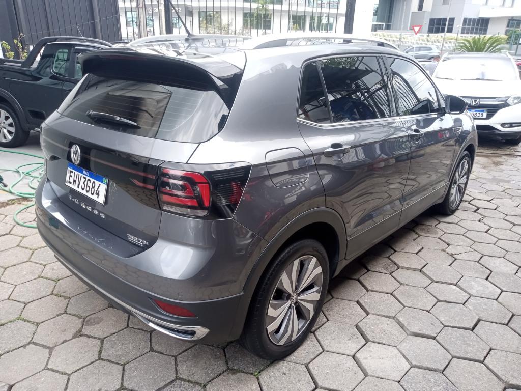 VOLKSWAGEN T-Cross - Foto