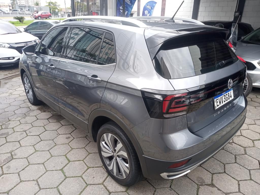 VOLKSWAGEN T-Cross - Foto