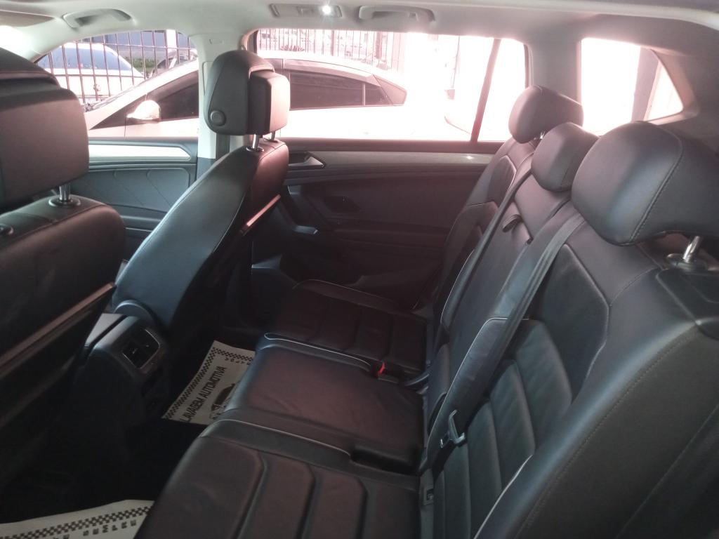 VOLKSWAGEN Tiguan - Foto
