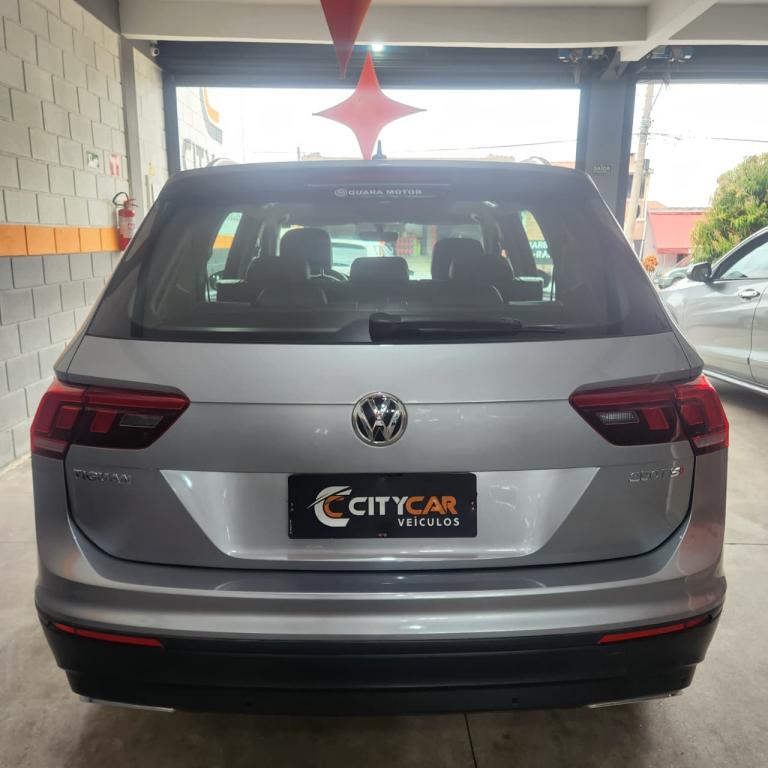 VOLKSWAGEN Tiguan - Foto