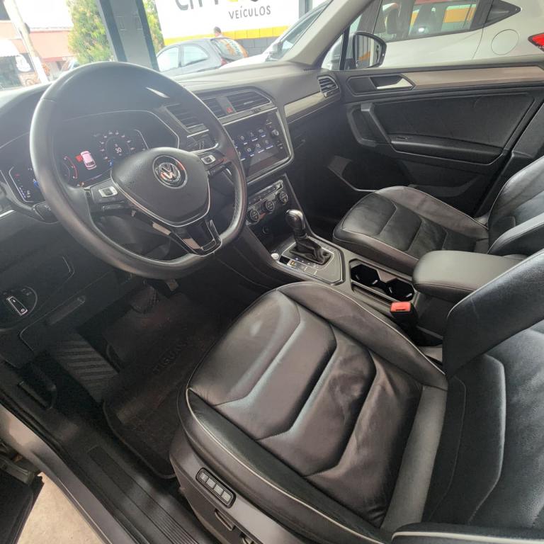 VOLKSWAGEN Tiguan - Foto