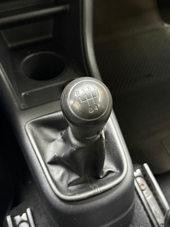 VOLKSWAGEN UP - Foto