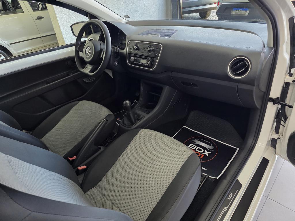 VOLKSWAGEN UP - Foto