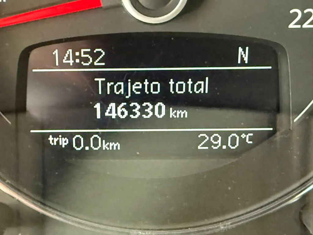 VOLKSWAGEN UP - Foto