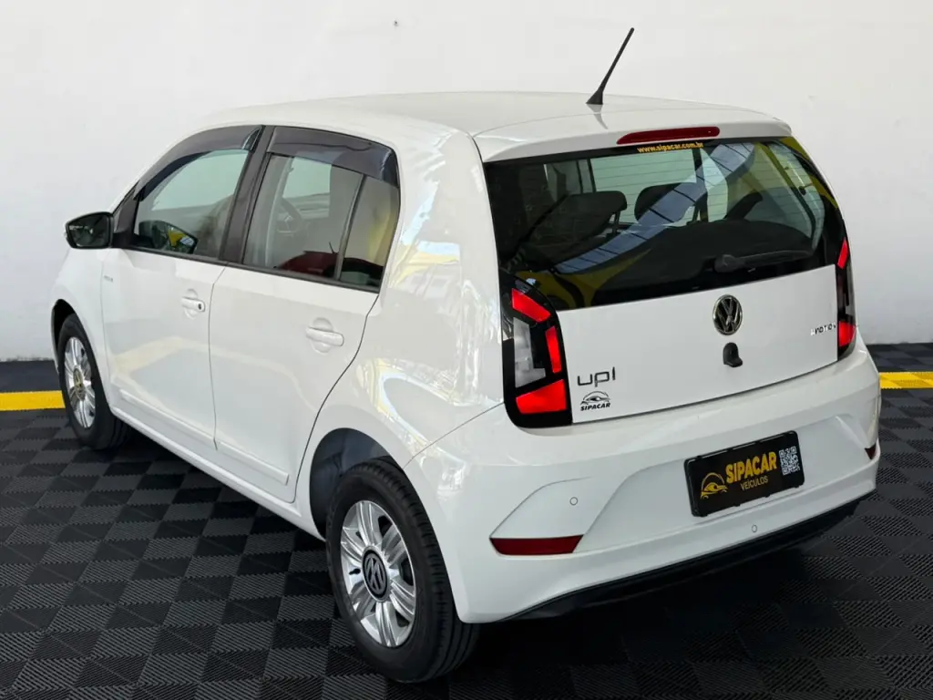 VOLKSWAGEN UP - Foto